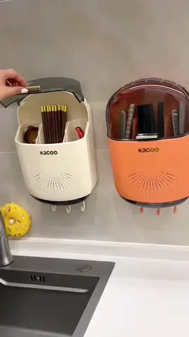 Hộp đựng đũa muỗng treo tường có nắp đậy kín. #xuhuong #xuhuongtiktok #hopdungduamuong #hopdungduamuongdantuong 