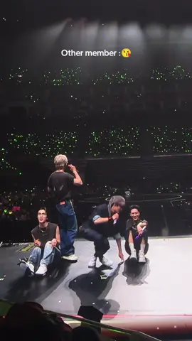 mukanya santai banget lagi 😭 makanya member lain duluan dia paling terakhir 😂 #hendery #wayv #nct 