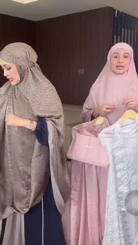 Mukena Couple by gwenza. #gwenza #mukenahcantik #mukenapremium #fyppppppppppppppppppppppp #trendtiktok 