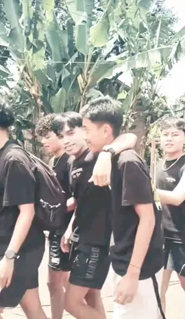 ahkirnya hesa ikut pentas lagi#fyppppppppppppppppppppppp #lewatberanda #gwsmlovers👹 #sultanmahesagwsm #naufalshaka 