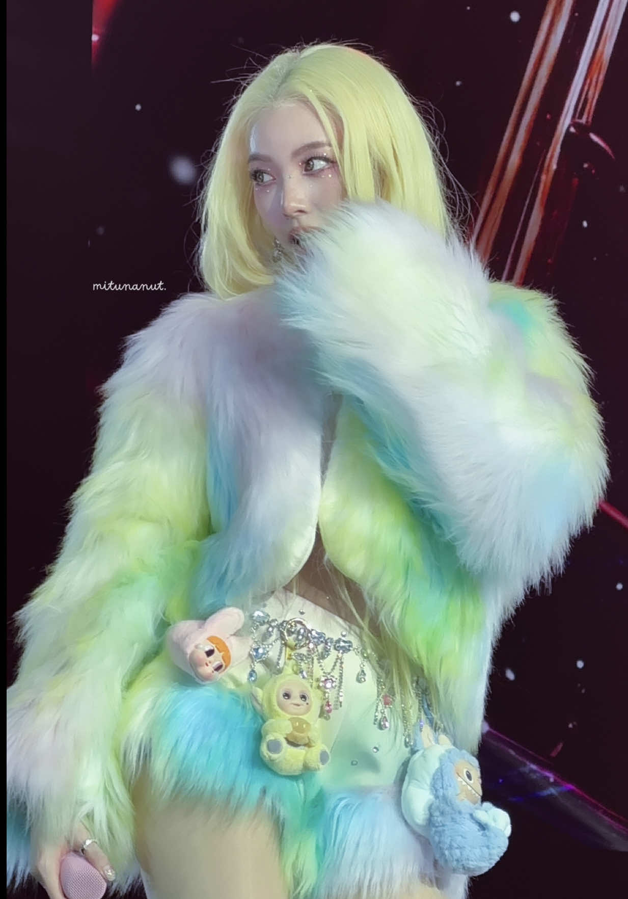 🍓สตรอเบอร์รี่มรกต หยุดแล้วโพสต์ โพสต์แล้วหยุด : @ออมออมเอง:^D เพลงนี้มันส์มาก  LINGORM HER AND HERS FANCON  #LingOrm1st_ImpactFANCON #หลิงออม #LingOrm