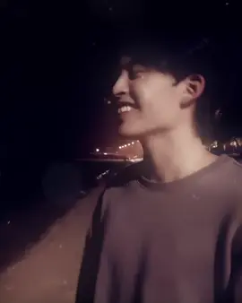 Nhạc trung dễ nghe nhưng không dễ hiểu, cũng như anh vậy dễ gần, dễ hiểu nhưng không dễ yêu. || #ppnaravit #pondphuwin #fyp 