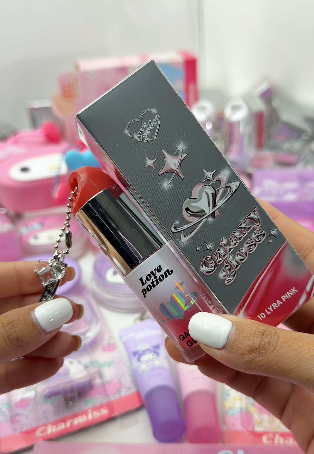 Lovepotion 🎀 1 แถม 1 เหลือชิ้น 99 🙀 หมดไม่มีเติม กด 2 ชิ้น คละกันได้  #คนสวยเค้าใช้กัน #lovepotion #เลิฟโพชั่น #ลิปออยล์ซ้อก้าด #บรัชlovepotion 