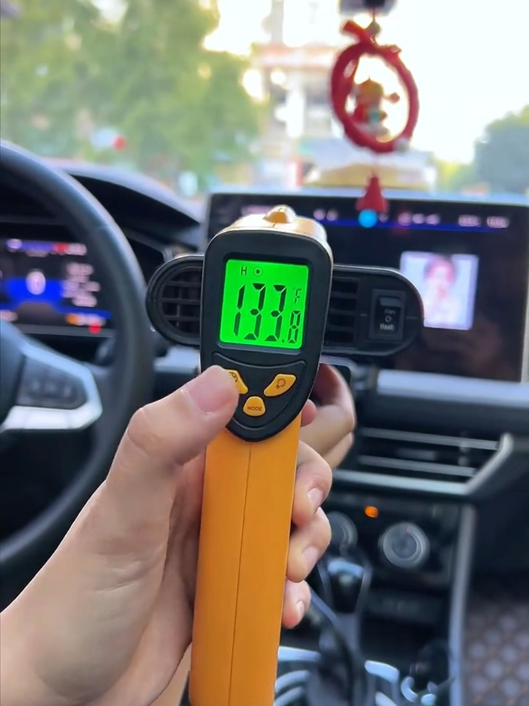 Nomore wasting gas to stay warm!#carheater #heater #coldcar #joytutus #tiktokshopcreatorpicks