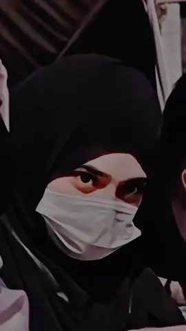 میں تمہیں گلے لگانا چاہتی ہوں اور کہنا چاہتی ہوں کہ میں ٹھیک نہیں ہوں۔۔ Views problem💔 🥺❤️‍🩹 #fyp #foryou #imillionaudition #inshot #video #editing #unfreezemyaccount #unfreeze #irahi987 #urdupoetry 