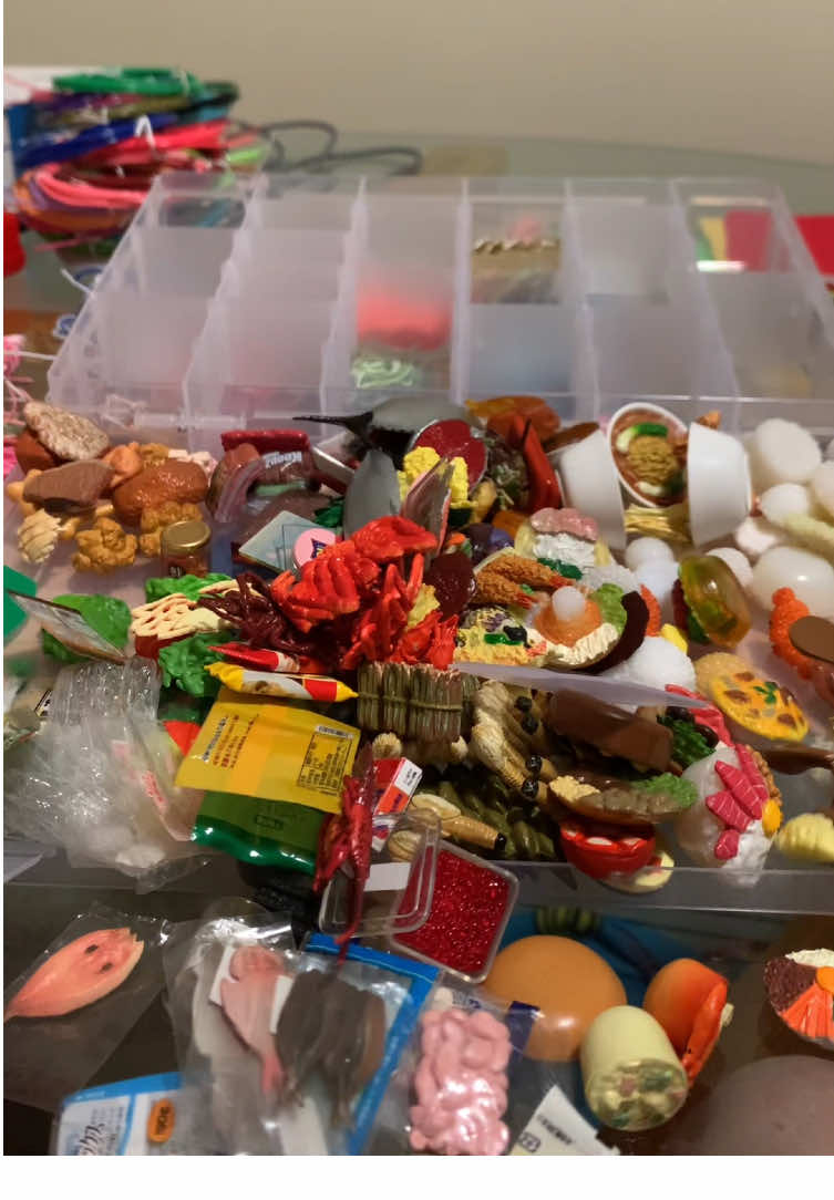 Let’s sort this out (we have issues) #fyp #toys #trinkets #asmr #organize 