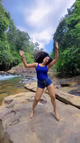 Kokaina ina ina ina ina 💋💃🏼🩱🔥🫦 #trendingsong #fyp #viral #tiktok #waterfall @ 📸 @its me sanjeeee 👑  thanks❤️  🩱 @Kandy Selection @UPTOWN ❤️  Yatadola water falls 