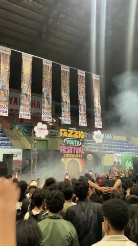 hingr bingar hampa, who is jenny? #fstvlst #fstvlstkonser #jogja #fazzioyouthfestival 
