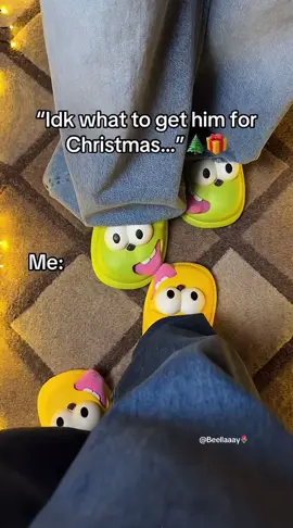 Can’t decide what to give him? 😁😍🛒 #slippers #cuteslippers #giftideas #fyp #viral 