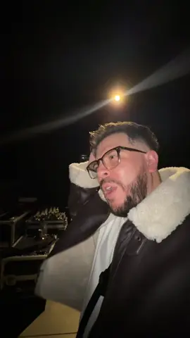 Escuchamos Let It Be en Vilma Palma #vilmapalma #vilmapalmaevampiros #thebeatles #letitbe