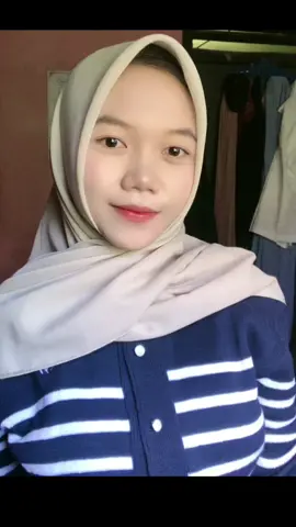 Pov:cobain body lotion cowo yang mudah dibland,minesnya wanginya cocok buat cowo,padahal bangus banget,@VABLUTION gaada niatan bikin varian buat cewee kahh😖😖