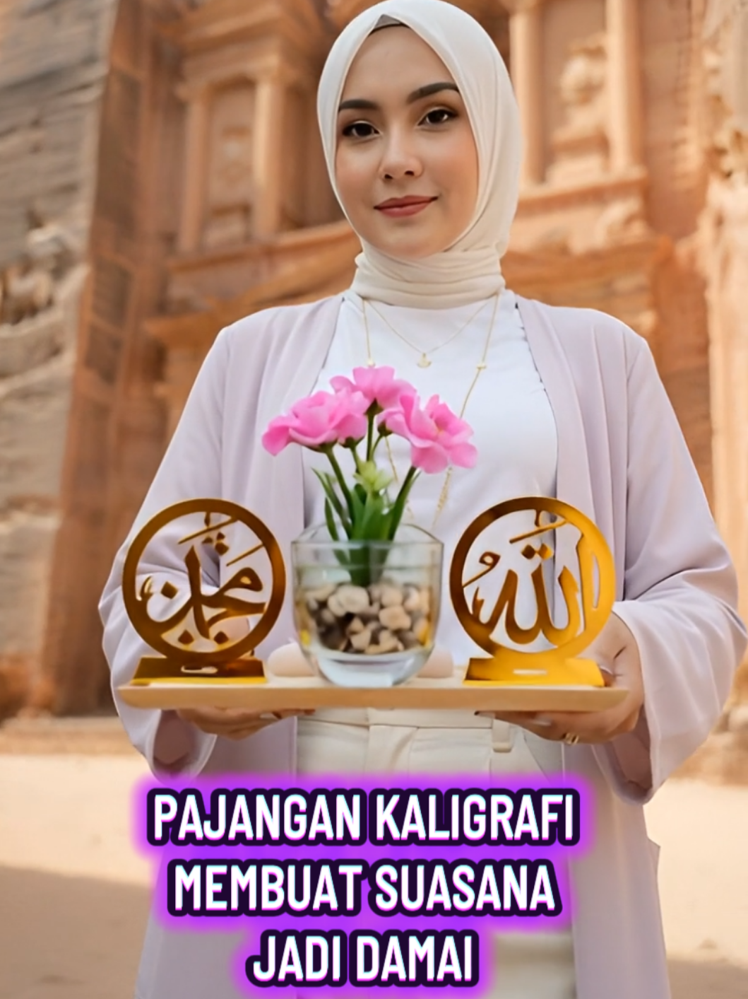 pajangan kaligrafi membuat suasana jadi damai #promoguncang1111 #gajiansale #pajangan #homedecor #kaligrafi 