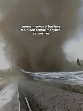 forget the tiredness, imagine the results.🔥🔥🔥 #anginputingbeliung #fypシ゚  #petanicabe #petanimuda  #petaniindonesia🇮🇩🇮🇩🇮🇩🌿🌿 