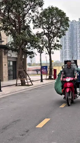 Đổi nghề thôi anh em 