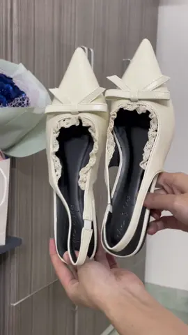Giày Bệt Nữ Mũi Nhọn Viền Ren Phối Nơ Xinh Tiểu Thư #giaybupbe #giaynu #xuhuong #fyp 