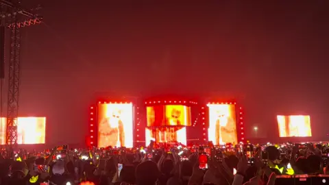 #gdragon #vietnam #ubermenschworldtour #gdworldtourübermensch 