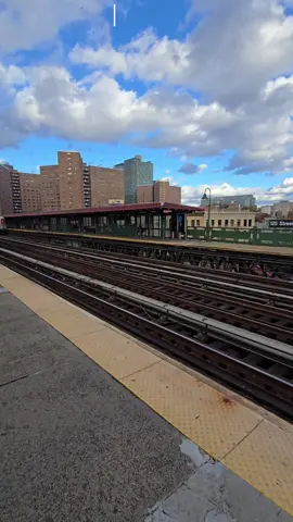 1 Train, West Harlem NYC. calling all GROUP 7 family to build my follows! #GROUP7#NYC#HARLEM#Love 