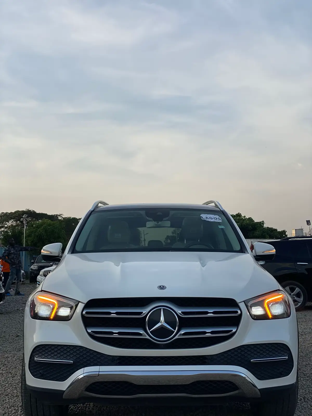 🔥Luxury & Power in One Ride!🔥 2020 Mercedes-Benz GLE 350, Foreign Used – pristine condition with full details. Experience unmatched comfort, advanced tech, and top performance. All features intact, meticulously maintained. Price: 95M Naira 💎 📲 Call/WhatsApp: 08148334139 Follow us on TikTok: @chi_automobiles for more premium cars!” #automotive #gle350 #Dreamcar #abujacars #carforsale 