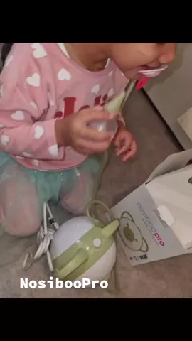On a reçu notre Nosiboo, fini le mouche-bébé Traditionnel. Bébé devient autonome sur son lavage de nez. Pratique, jolie et efficace !!! Nous recommandons cet appareil qui reste facile à nettoyer. #nosiboo #nosiboopro #mouchebebe 