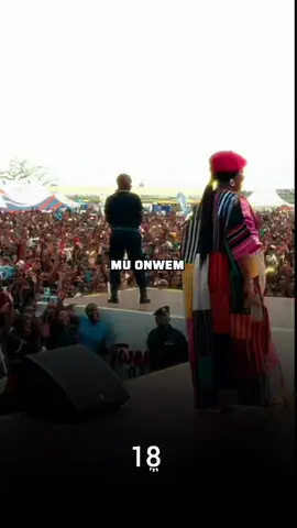 Oku Na Ere Ere - Sis Ifeoma Ezeorah #sisifeomaezeora #okunaereere #gospel #liveperformance #8teen_yrs 