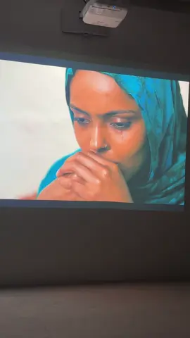 Filim kan aniga sugi la wlhi 🤣 @Nafis counseling and therapy #CapCut #safahassan♥ #somalitiktok #somalitiktok2022 #somalitiktok2022🇸🇴 