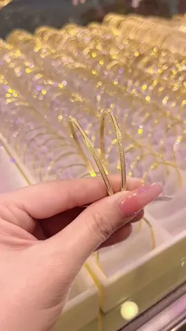 Vòng full tấm 🥰🥰#kimphathiepthanh3 #xuhuongtiktok #vang18k610 #vang18k610 #trangsuc 