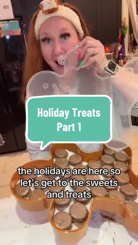 Easy holiday cookies you’re definitely gonna wanna make — Part 1 🎄🍪 These peanut butter chocolate Ritz cookies are my family’s #1 favorite. I go through FOUR boxes of Ritz every year… and they’re eaten before they even have time to set. 😂 Fast. No bake. Addicting. You’ve been warned. #HolidayCookieRecipes #EasyNoBakeTreats #RitzCookies #FamilyFavoriteRecipes 