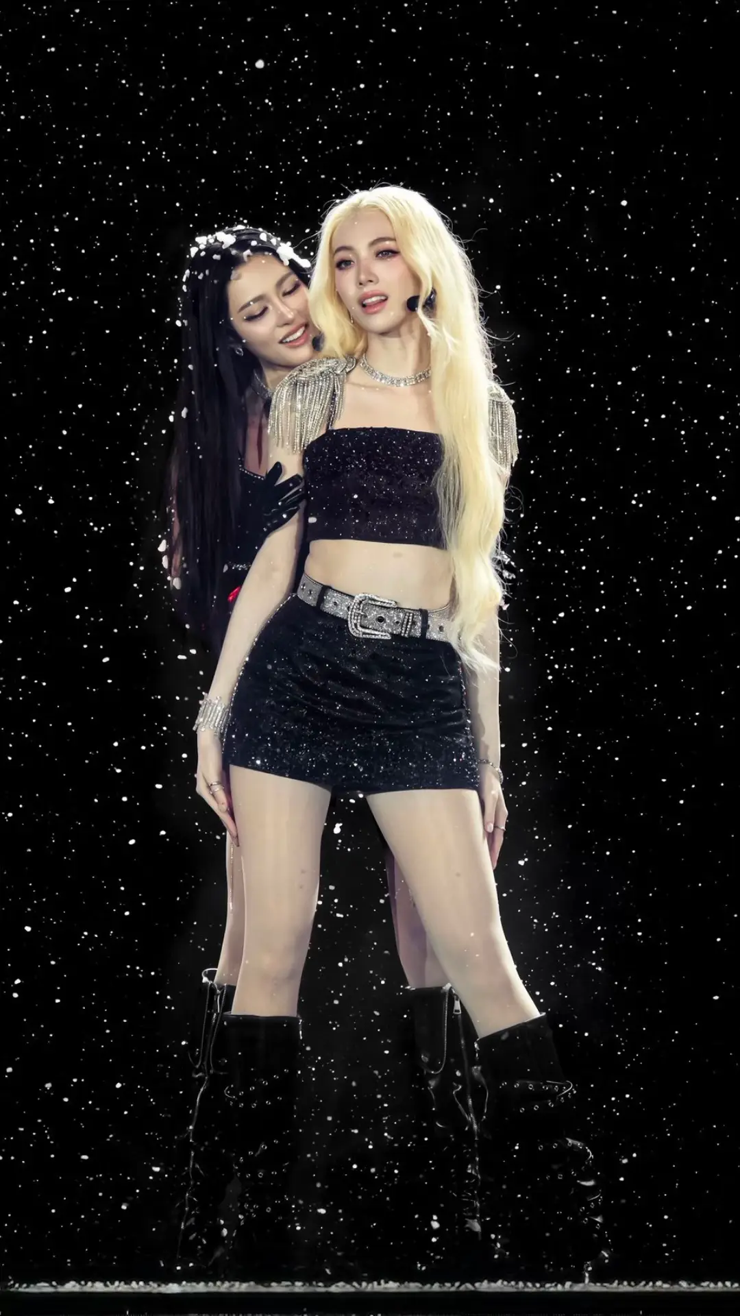 @Lingling Kwong @ออมออมเอง:^D #LingOrm1st_ImpactFANCON #LINGORM #Linglingkwong #Ormkornnaphat 