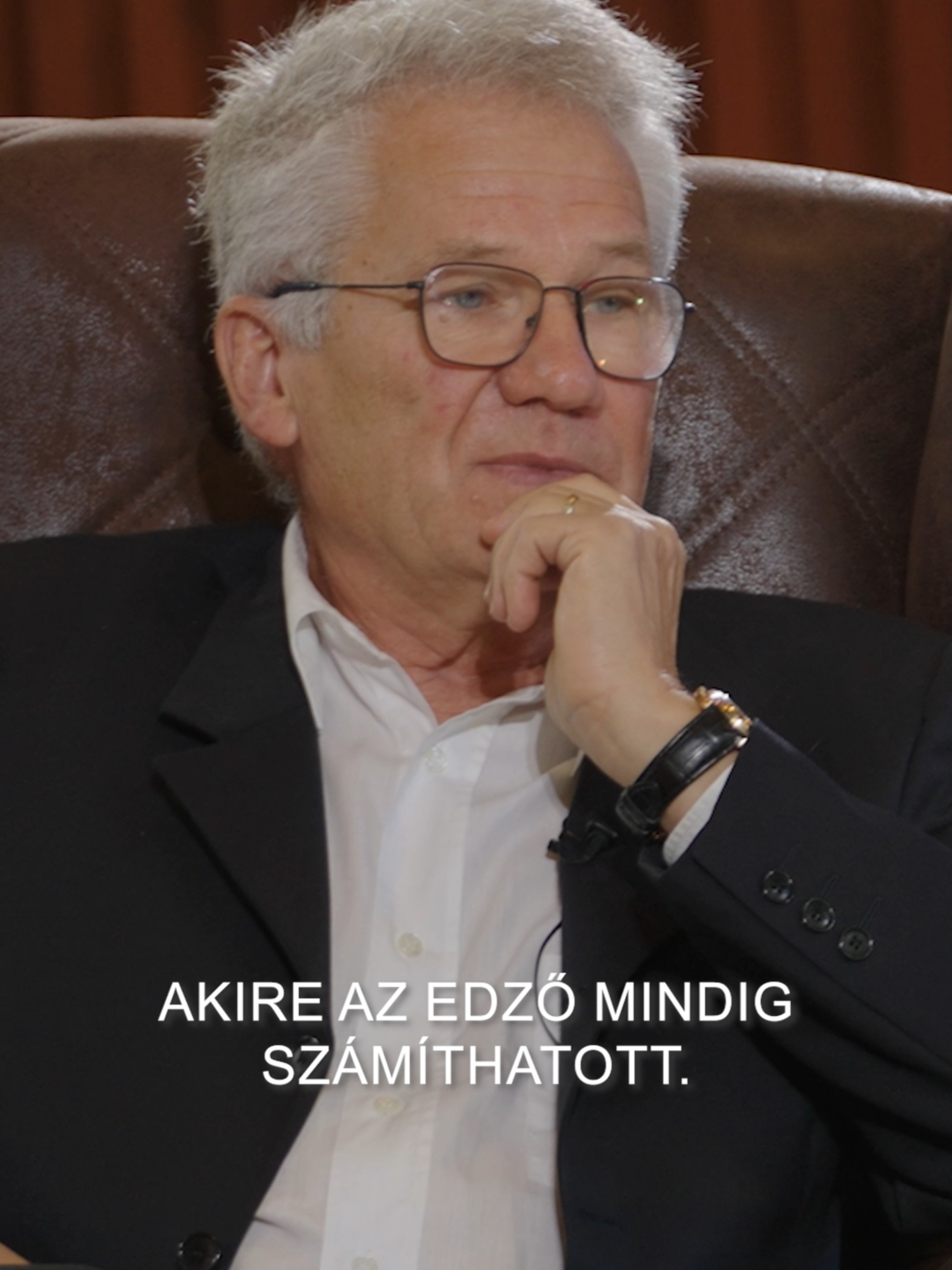 “Azt merem mondani, hogy a csapatot edzővel vagy edző nélkül nagyon sokszor én vezettem.” Az Igyunk egy kávét!☕️ következő vendége: Bölöni László!⚽️ #igyunkegykavet #kave #foci #bolonilaszlo #futball #magyarorszag #fyp