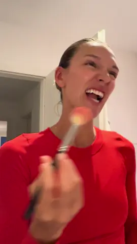 Spend a Friday night with me ✨ #americaningermany #lifeingermany #wurzburg #wurzburggermany #lifeineurope  @ATHLETA @L’Oréal Paris 