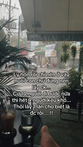 Bản thân mình không thương mình thì không ai thương mình đc đâu.chúc ce luôn xinh đẹp ngày càng biết yêu thương bản thân mình nhiều hơn ❤️❤️#xuhuongtiktokk #nhactamtrang #stt_buồn_tâm_trạng #congaimientay #fypシ 