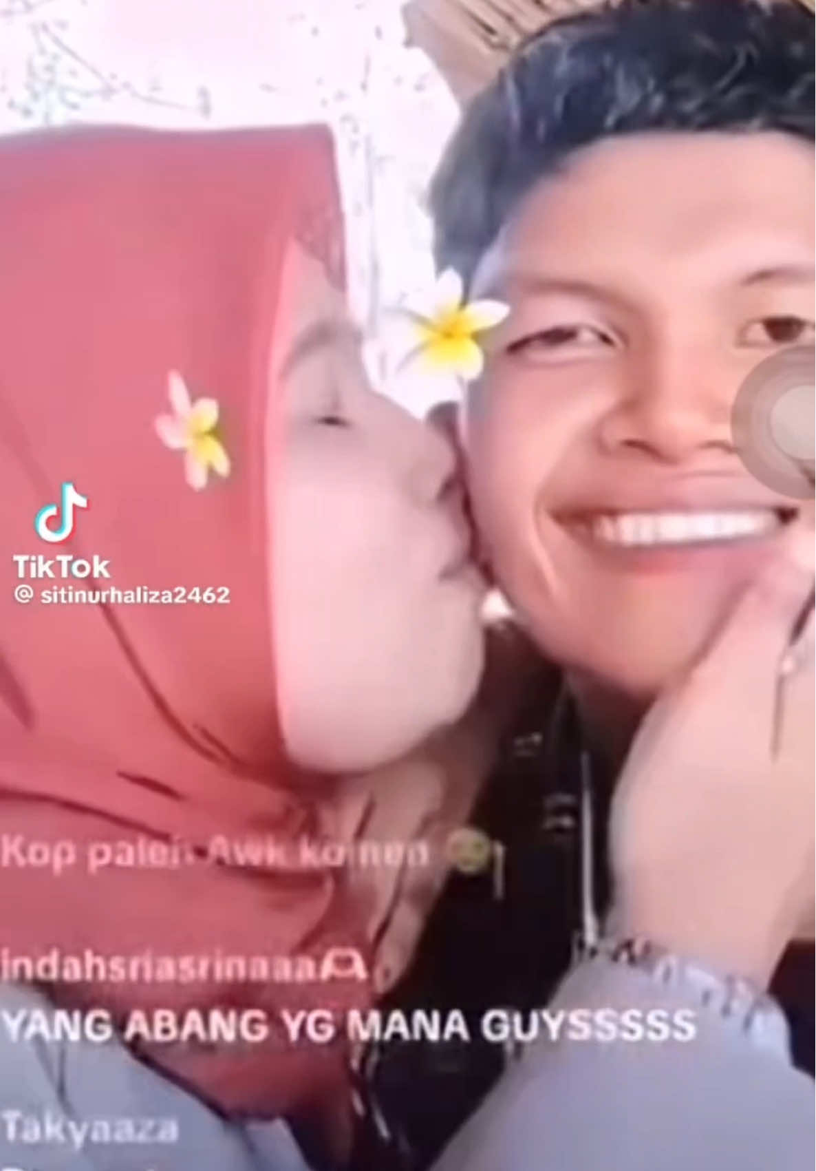 Hana sanggop ku,, soe tanggong jaweb nyo ka lage nyo😅😅 @sarh #fypシ゚ #fypp #trend #fypage #fypシ゚ 