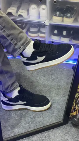 #sepatuguenih #promomakan1111 #outfitinspo #sepatu #sepatuputih 