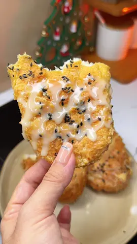 Bánh mì bơ sữa tuổi thơ 😋😋#anngonnaugon #anvat #banhmi #homnayangi #ancungtiktok 