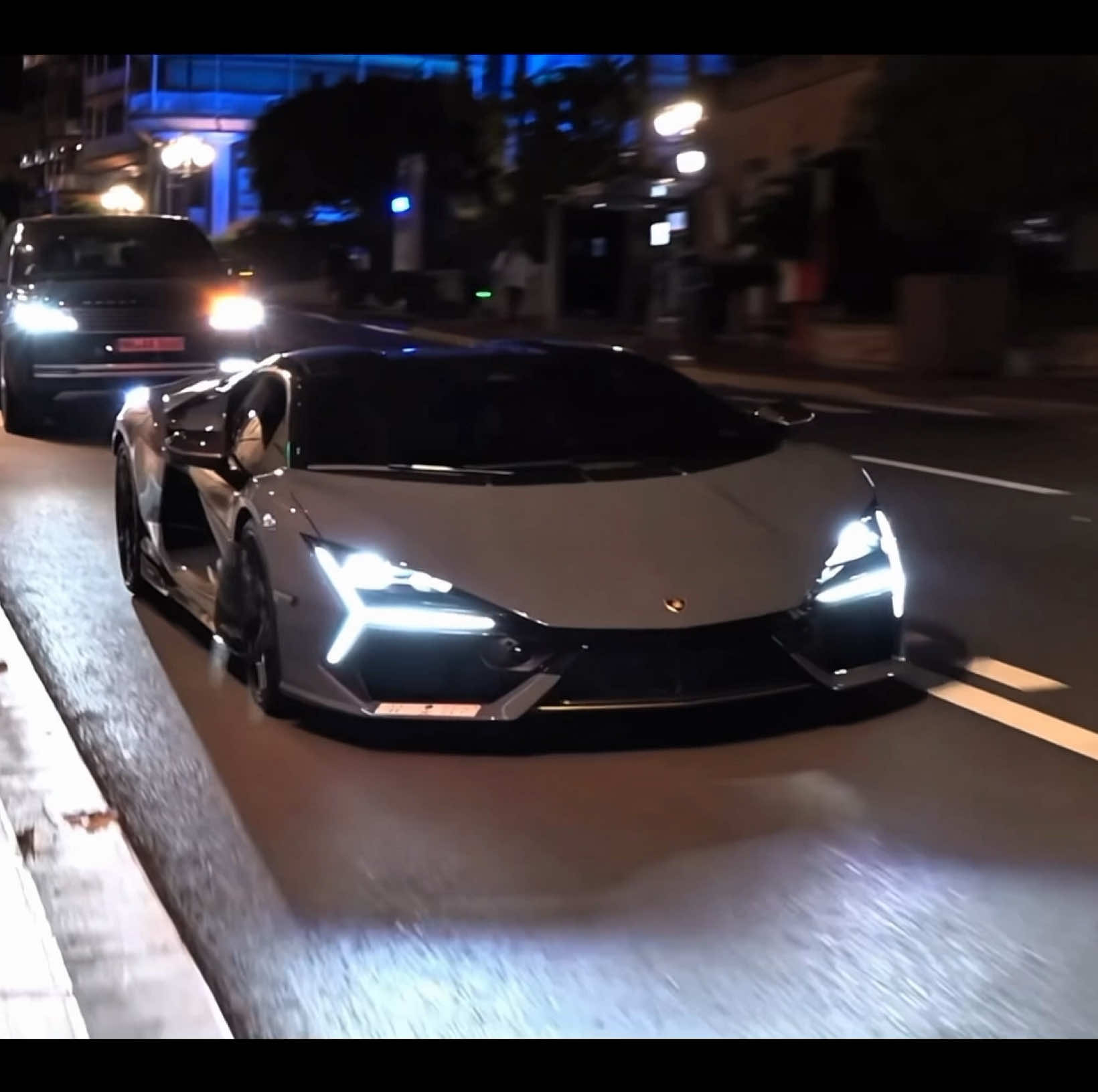 Telepatia x Hoodtrap 👀✨ #lamborghini #lamborghinirevuelto #supercar #cartok #caredit Clips: ExoticCarspotter on YT