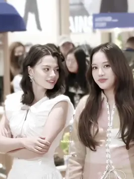 Đâu phải tự nhiên mà có câu “Becky mê em lắm” đâu, có lý do hếttt 🤏🏻 #freenbecky #srchafreen #freensarocha #beckyarmstrong #beckysangels #xuhuong #fyp #srb_85 #hwmers౨ৎ