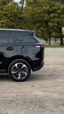 Open Indent Jaecoo J5  *JAECOO J5 EV Premium : 299.900.000 (OTR Plat B)* ✅ Free Portable Charger / V2L ✅ Free 1 unit 3,3KW V2L ✅ Free 1 unit Portable Charger ✅ Free 1 tahun IOV Access Period ✅ Garansi Kendaraan 6 tahun /150.000 KM ✅ Garansi Baterai 8 tahun /160.000 KM ✅ Free Jasa Service 4 tahun / 60.000 KM ✅ Free Roadside Asistance 1 tahun (Jakarta dan Surabaya) ✅ Free Pickup Service 2 tahun ✅ Free Kaca Film Standar Full  ✅ Free Karpet Beludru ✅ Free Tire Repair Kit ✅ 24 Jam Call Center ✅ Free Plat Bantuan 1 Bulan ✅ Free Delivery via Towing (khusus Jabodetabek) #mobilev  #jaecoo  #jaecooj5  #jaecoojakarta  #jaecoo 