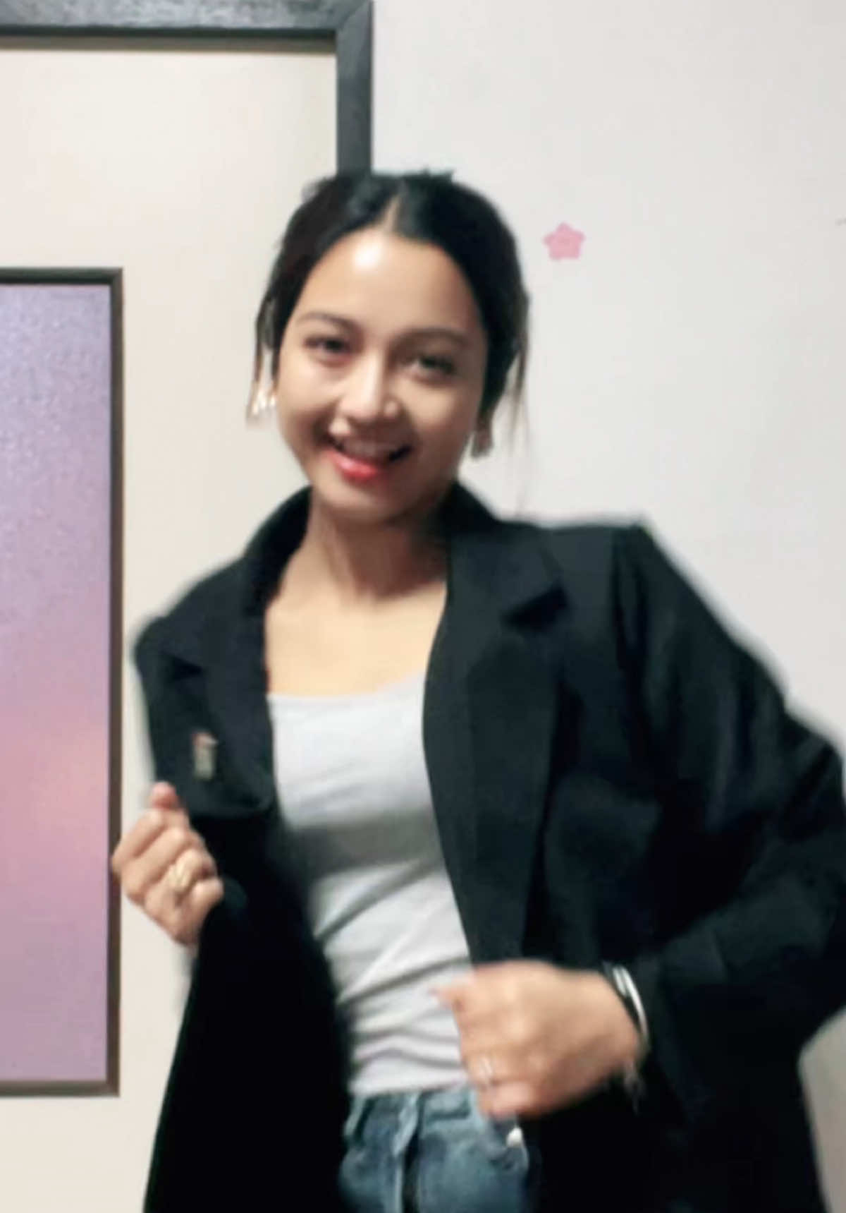 #ボディズーム nachna na aayeni nachinxa hai guys 🫨🤣 #foryoupage❤️❤️ #bollywoodsongs #fypシ゚viral 