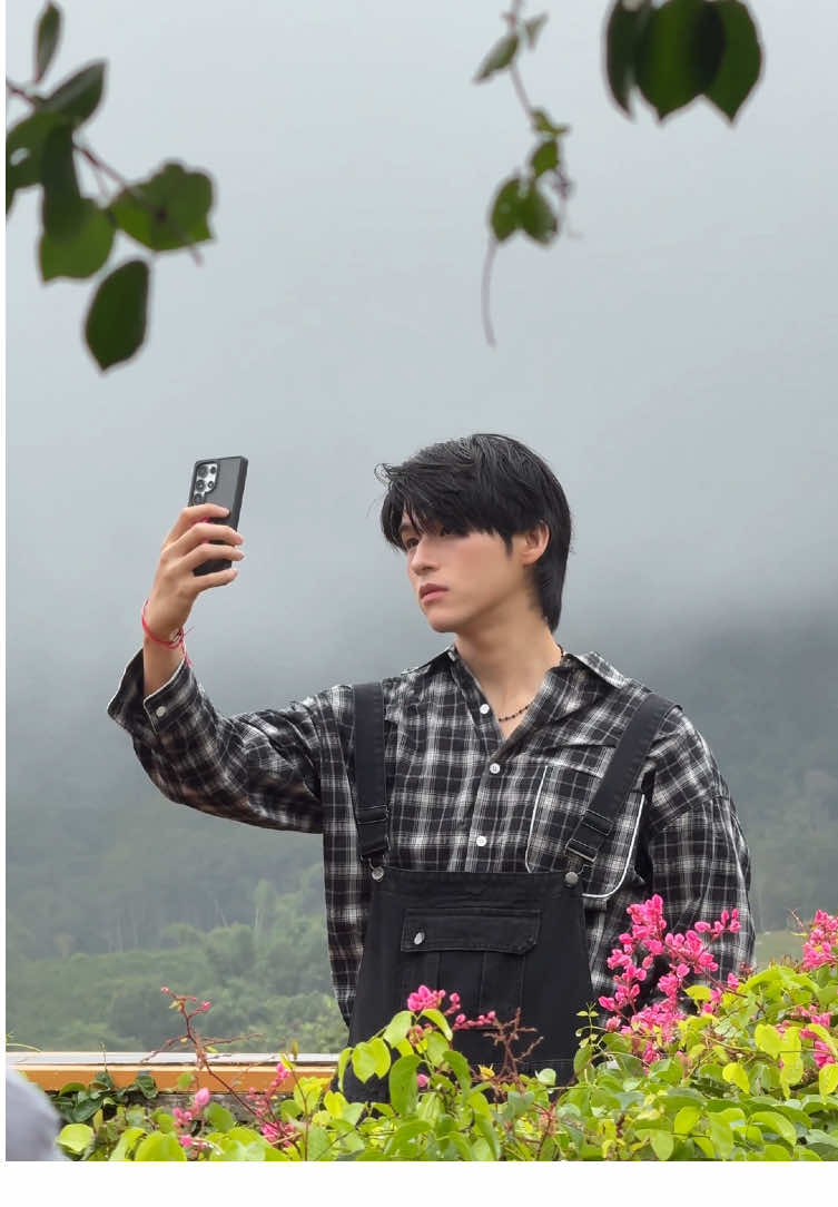 kakak skuyyyy ganteng amay🥺 #skywongravee #garniervitctripxskynani #foryourpage #fyp #skynani cr imrubys