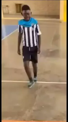 Tirar o tchawa*😭#vaiporfycaramba #angola🇦🇴portugal🇵🇹brasil🇧🇷 #angolanosactualizados #foryoupage