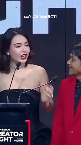 keseruan fajar sadboy bareng amanda manopo sc:yt Official RCTI#amandamanopo #fajarsadboy #fajarsadboy 