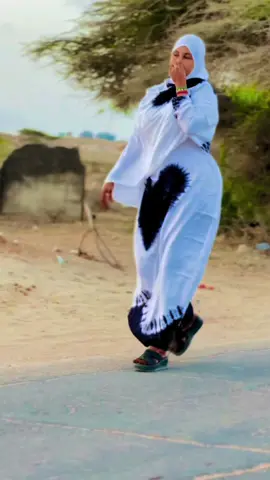 #CapCut adunkeyga❤️#missxijab #missladanish #kismayotiktok #somalitiktok 