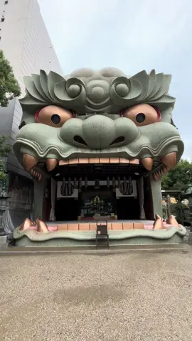 Namba Yasaka Shrine in Osaka, Japan #nambayasakajinja #namba #osaka #shintoshrine 