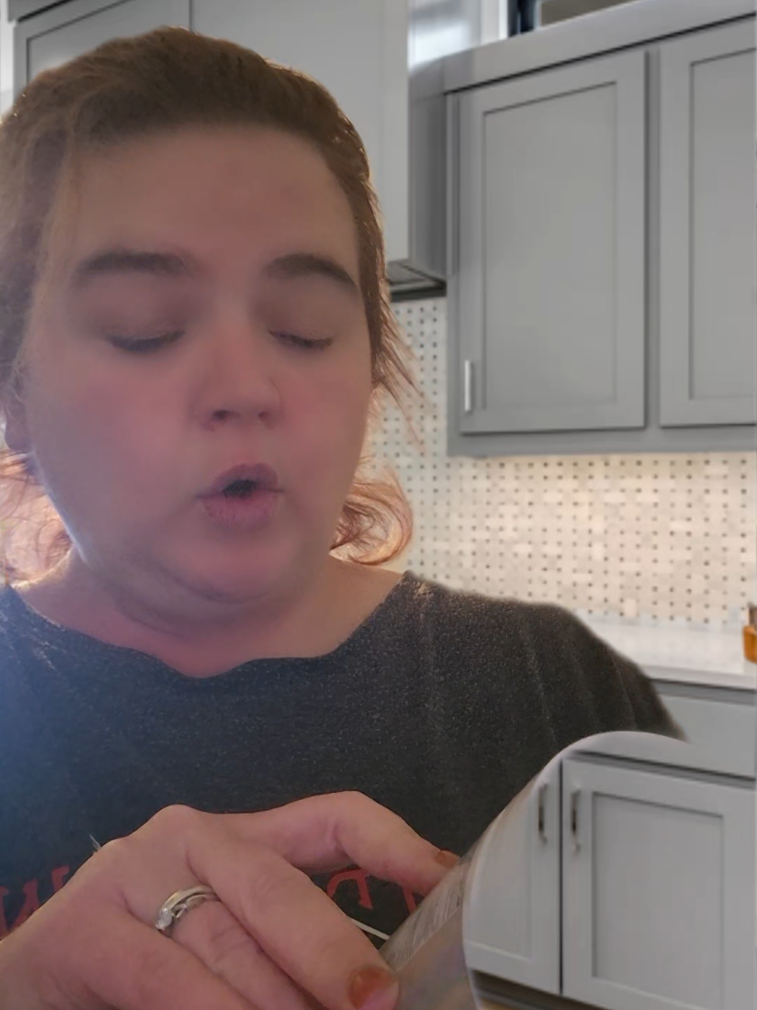 pre work out energy drink,  taste amazing and really boasts your energy levels without all the nasties. #ehplabs #cleanenergy #oxyshreadcosmicblast #oxyshred #sellingfast 