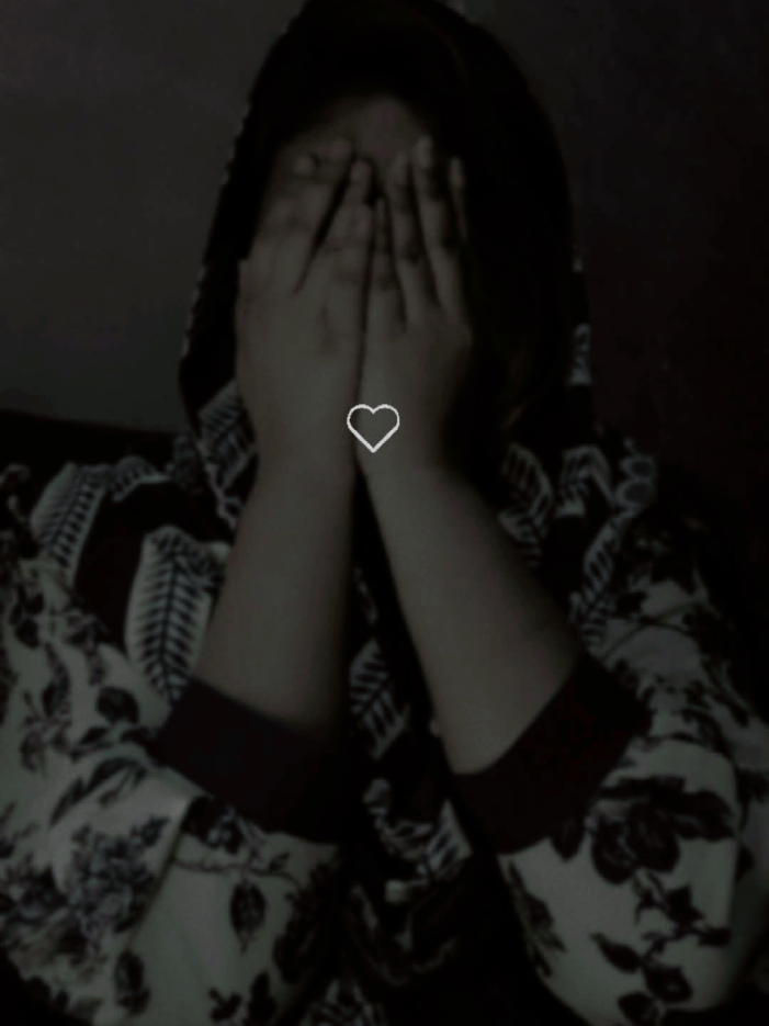 @SHAYARI KI DUNYA 🖤 #rasty #treanding #foryou #fyp #follow #tiktokstar #Aura #viralaccount 