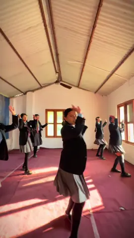 Salleri ban ma…. #dance #fyp #fun #school #schoolmemories 