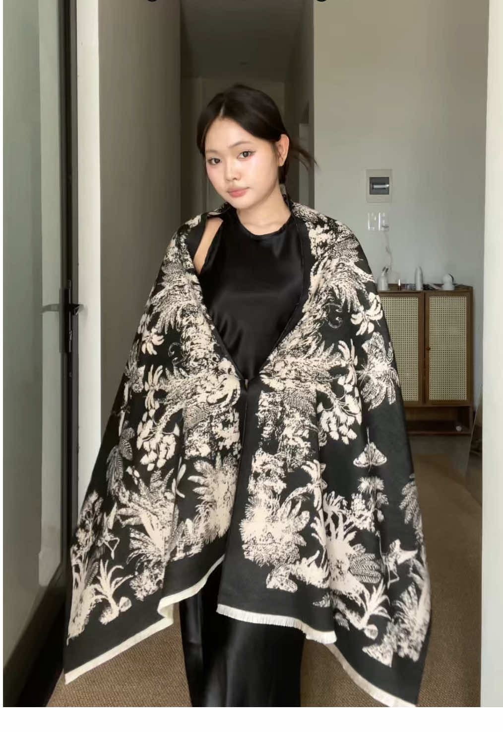 Phụ kiện nâng tầm outfit 