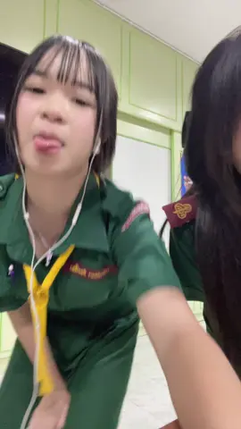 #011 @แง่วว ง่ะะะ