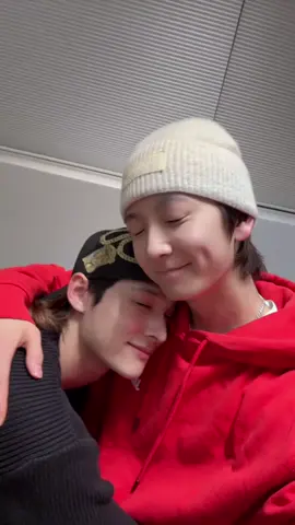 Catch me...😘 #앰퍼샌드원 #AMPERSANDONE #KYRELL #MACKIAH #그게그거지    