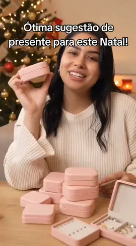 OLHA ESSE KIT COM 8 UNIDADES DESSE LINDO PORTA JÓIAS POR MENOS DE 55 REAIS!!! Ideal para presentear parentes e amigos com uma lembrancinha bonita, de boa qualidade e útil. O kit vem com cores sortidas e vai economizar seu tempo e dinheiro e ainda agradar quem ganhar esse lindo presentinho. Aproveita enquanto tem estoque! . . . . .#portajoias #lembrancinhas #natal #TiktokShop1111BR   #tiktokshopblackfridaybr 